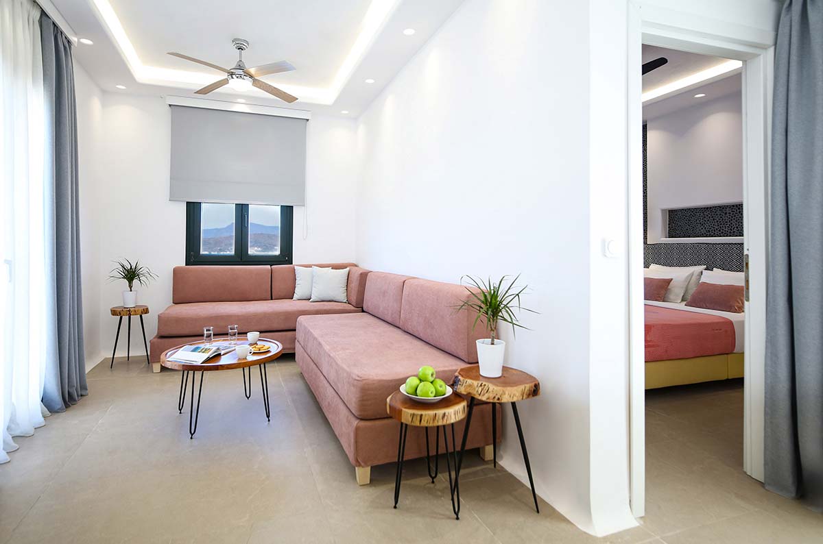 Εσωτερικός χώρος της Two-Bedroom Villa με κουζίνα, τραπεζαρία και καθιστικό